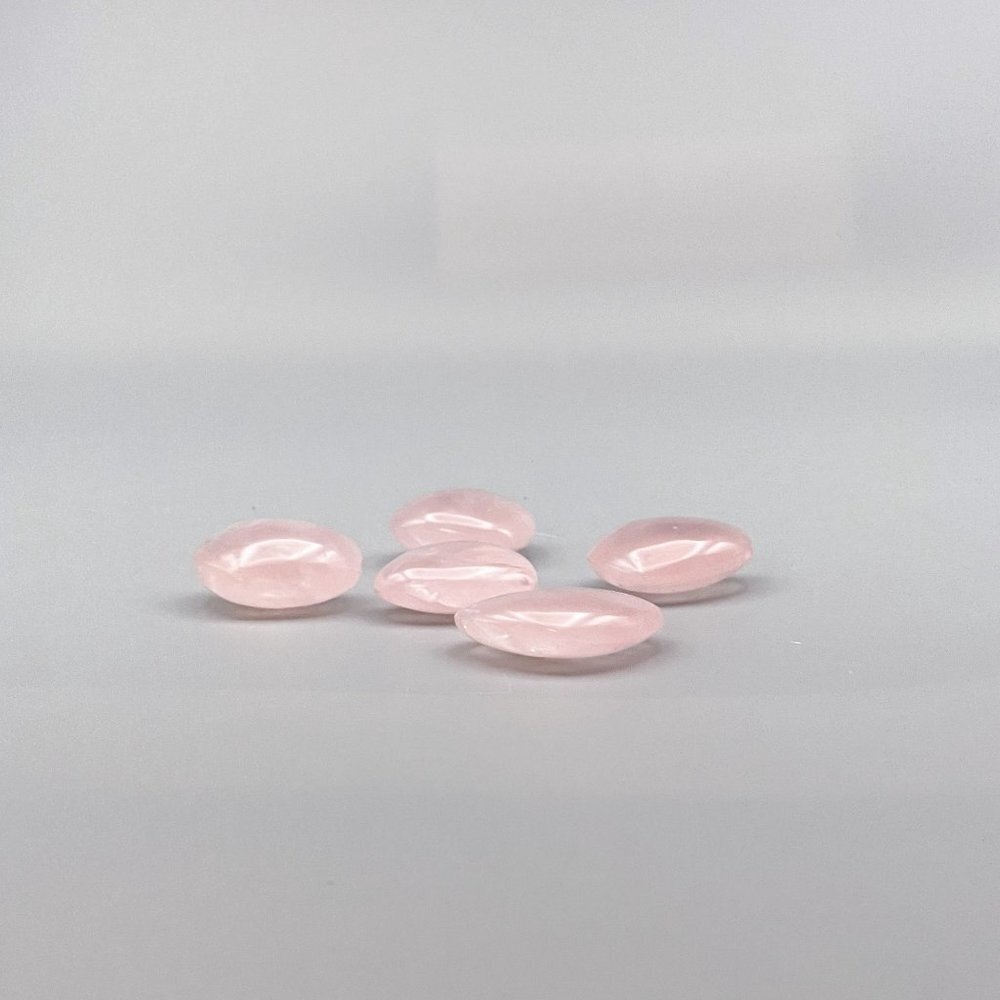 Rose Quartz, Polished Heart, 1 Inch, Pocket Stone, 1 Per Order - Picture 3 of 5